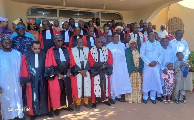 Prestation de serment des membres de l&rsquo;observatoire national de la communication